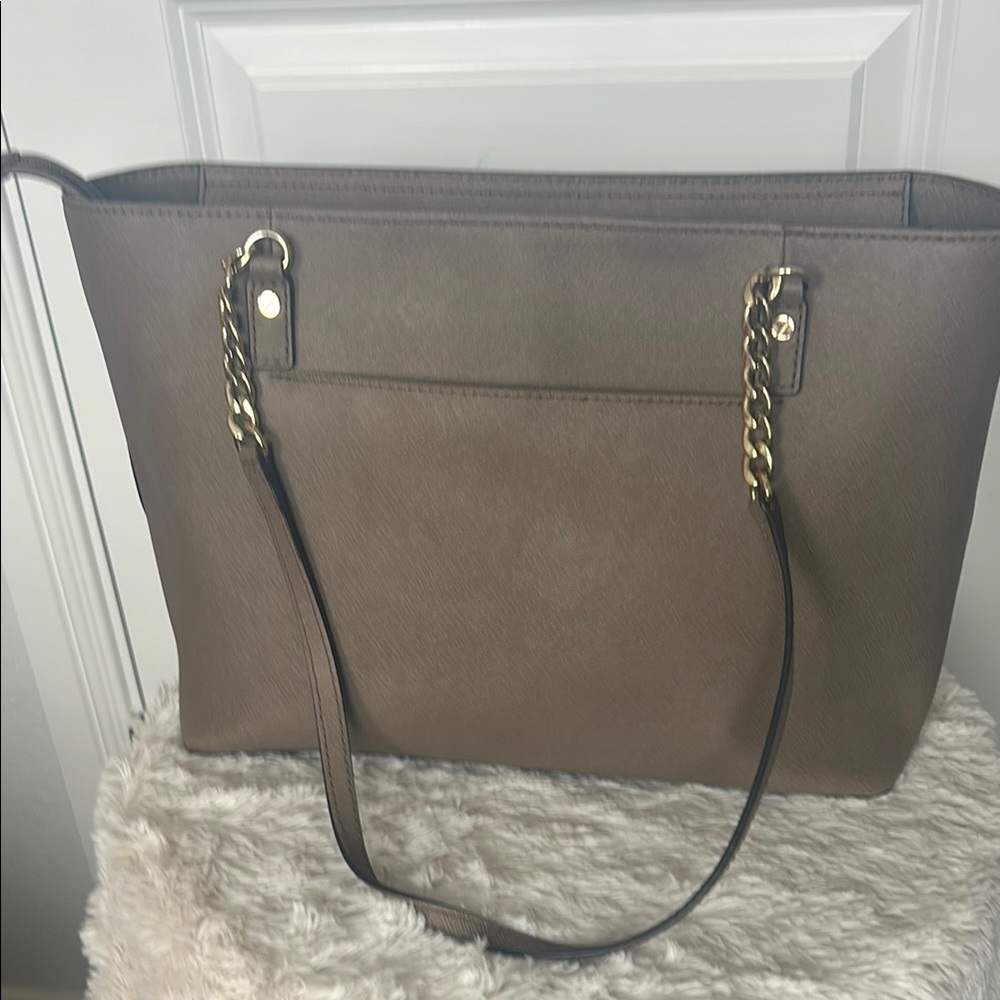 Michael Kors Brown Tote with Structured Design and Silver Accents - Picture 2 of 6